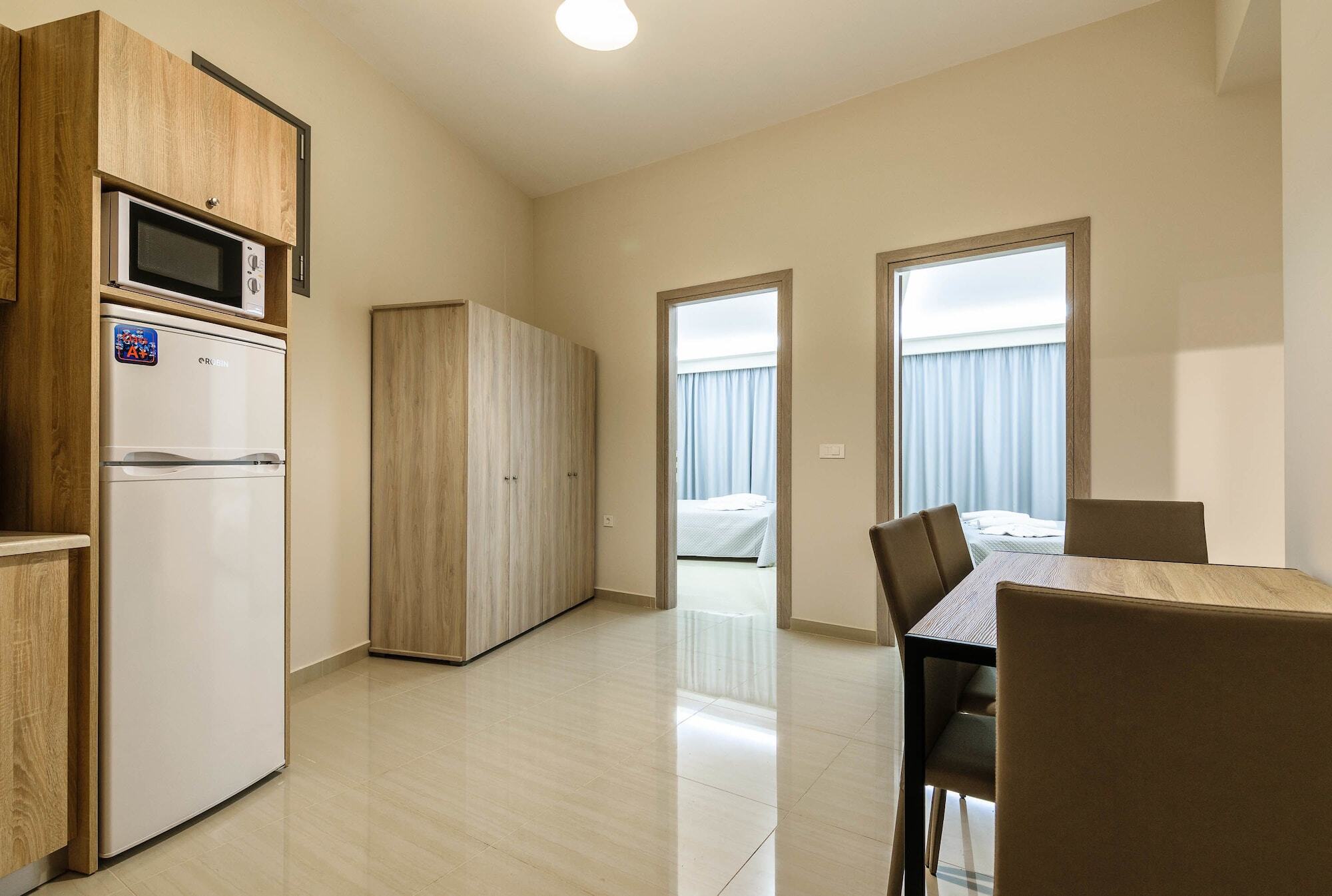 Irene Studios & Apartments 티실리비 외부 사진